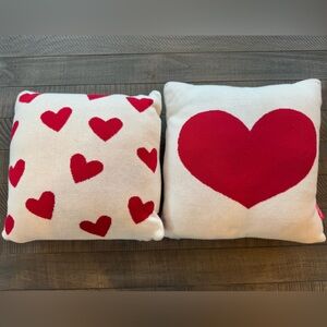 Red Heart Pattern Holiday Throw Pillow - White Background